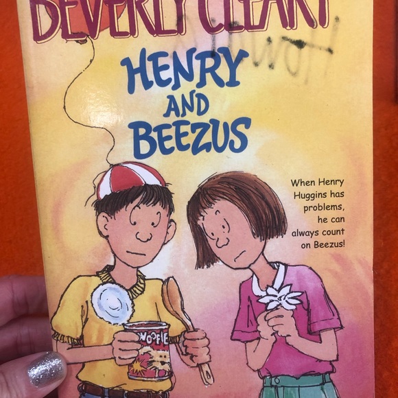 Beverly Clearly paperback books - Picture 7 of 7